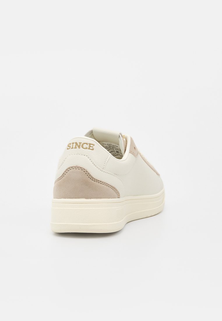 U.S. Polo Assn. KOSMO