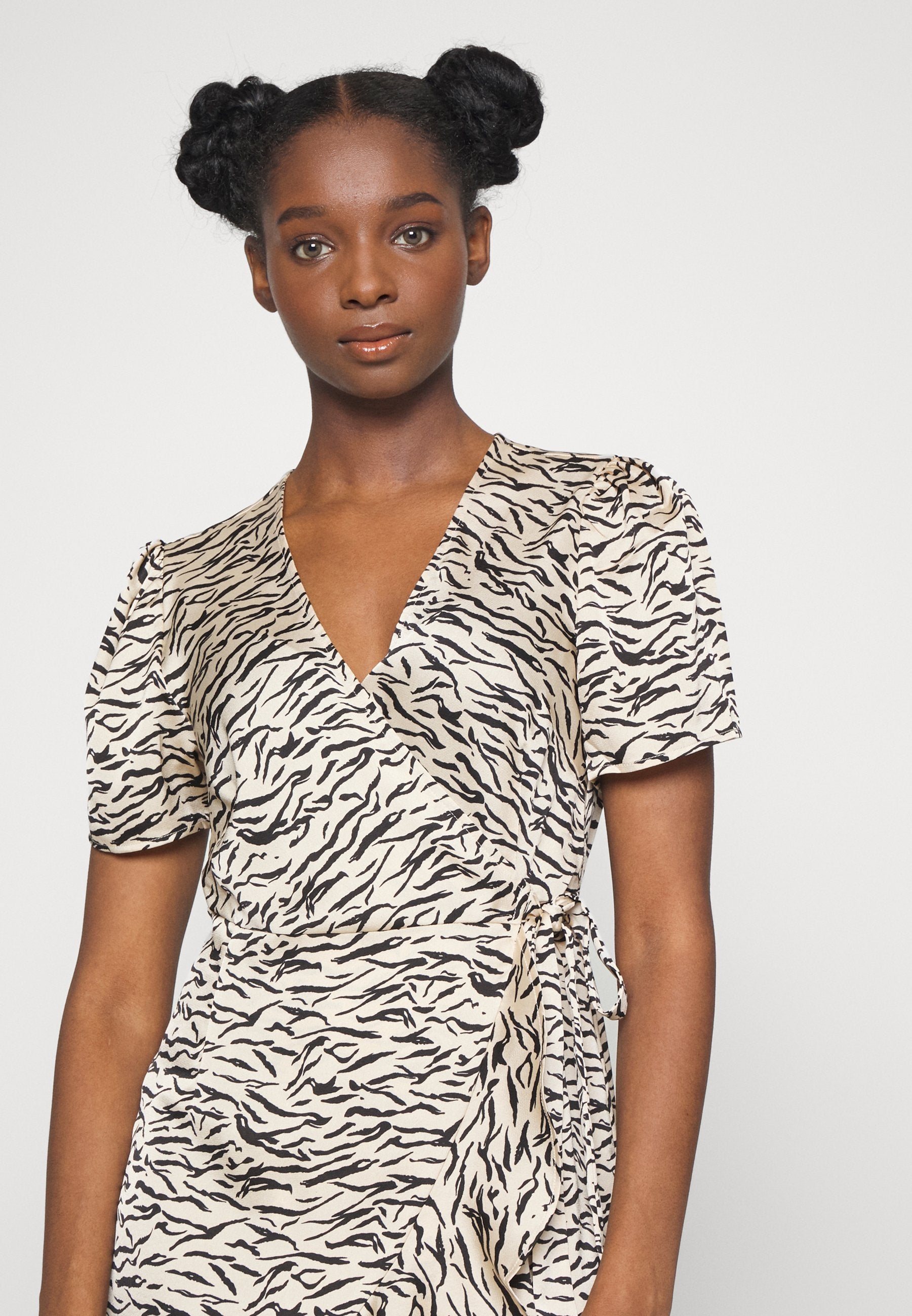 Pieces Petite PCJULIET WRAP DRESS