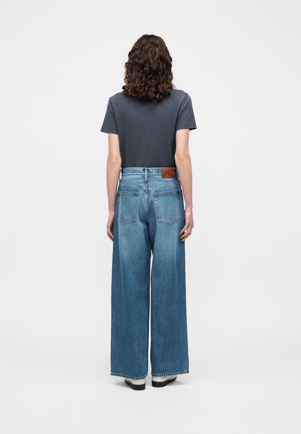Calvin Klein Jeans