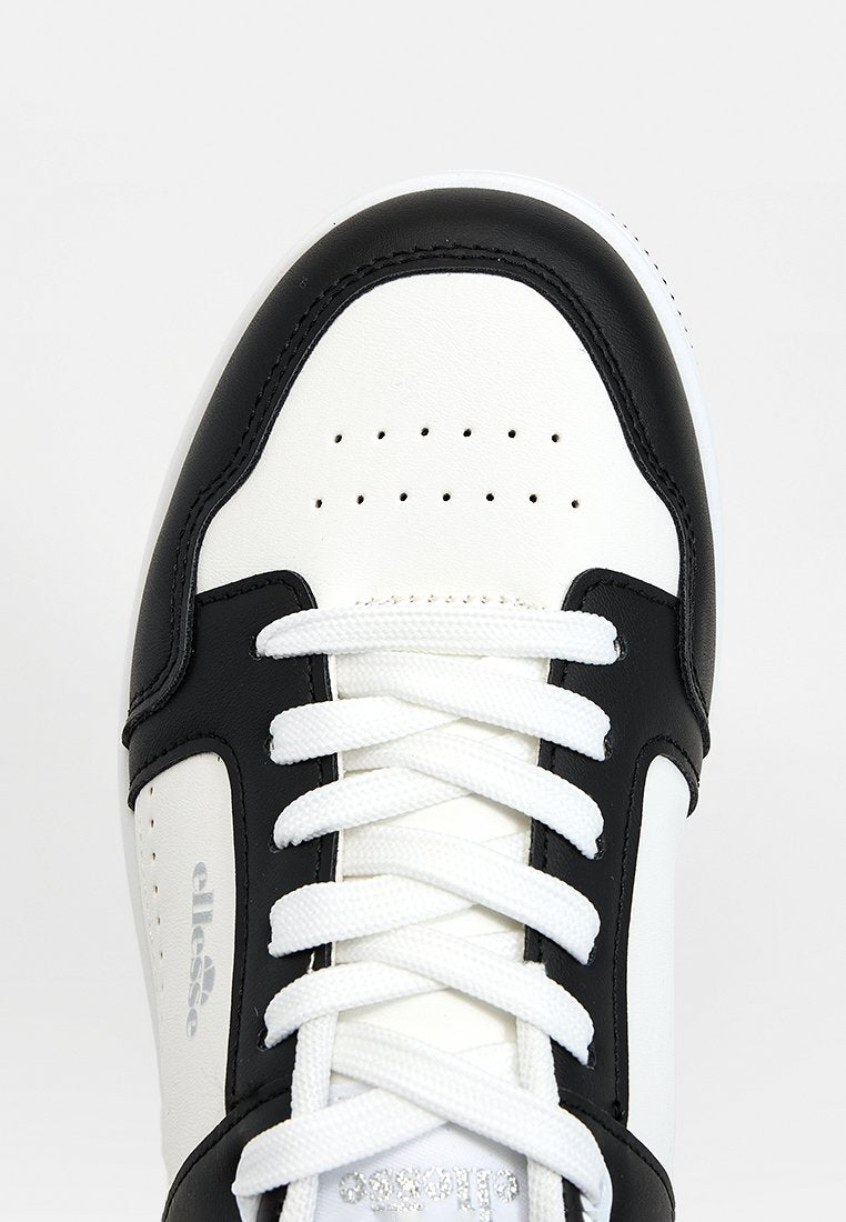 Ellesse DELTA