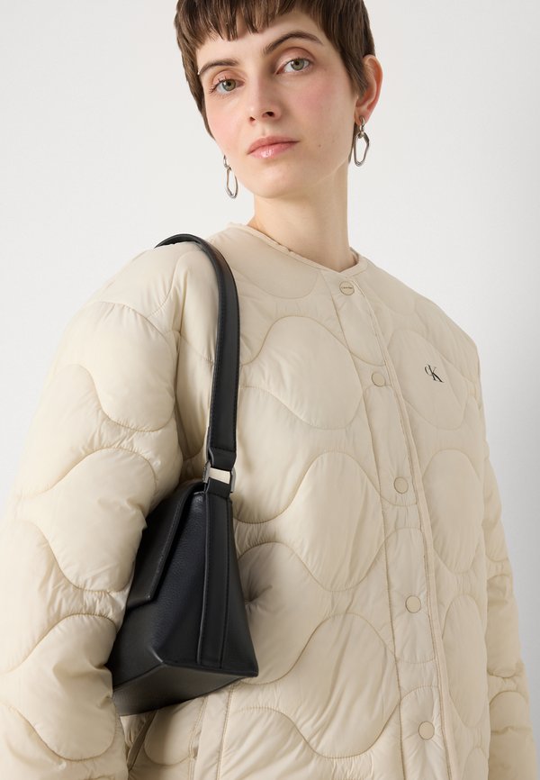 Calvin Klein Jeans INSULATED LINER JACKET