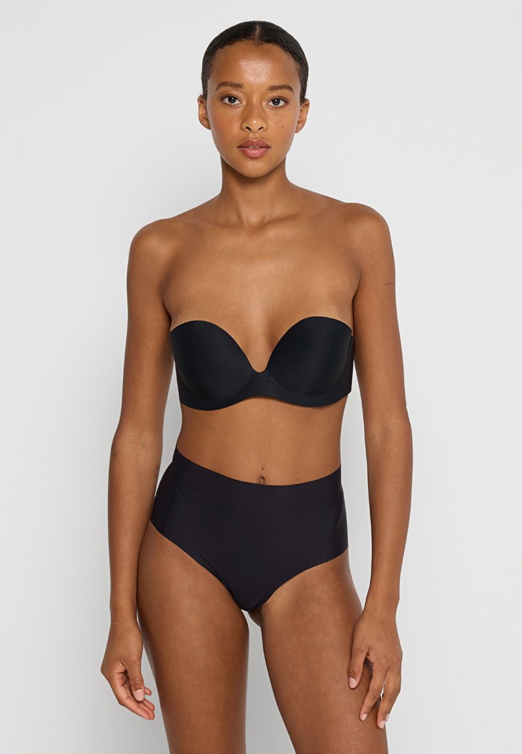 Hunkemöller