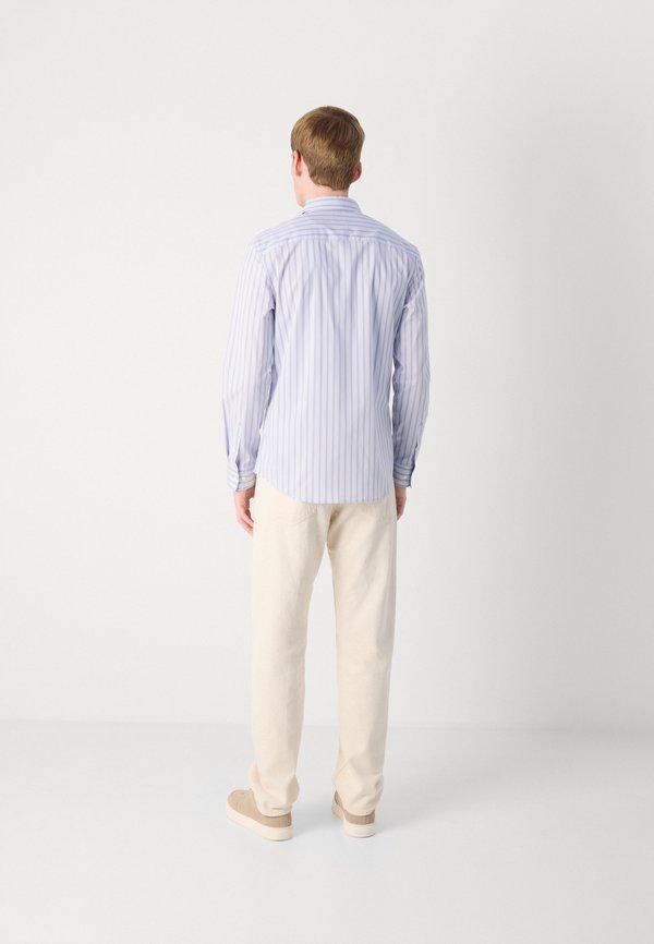 Calvin Klein SLIM FIT