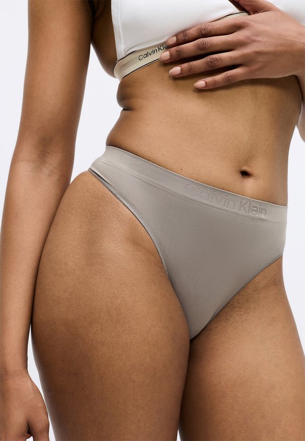 Calvin Klein Underwear THONG BONDED FLEX SEAMLESS 3 PACK