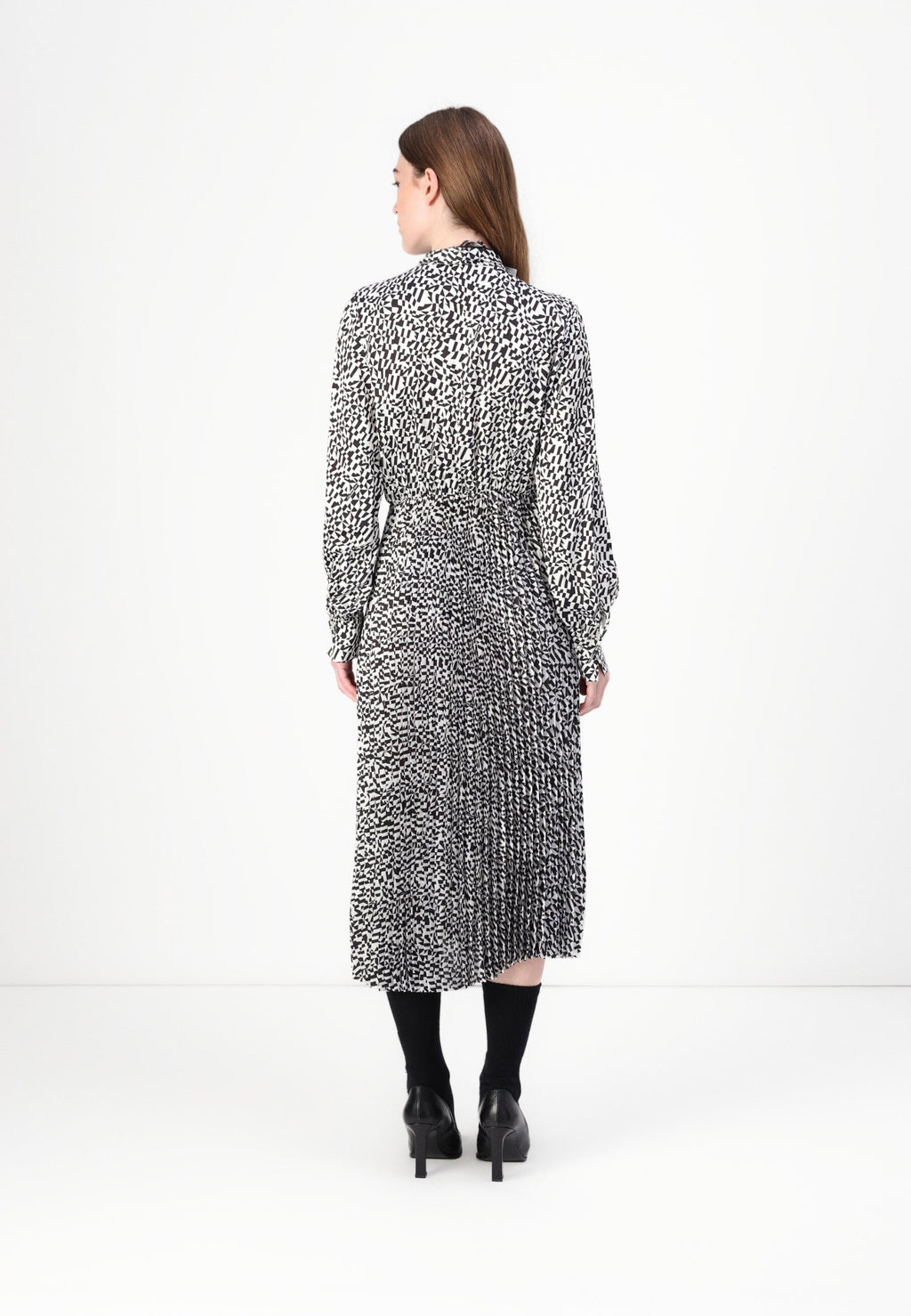 DRESS Media 4