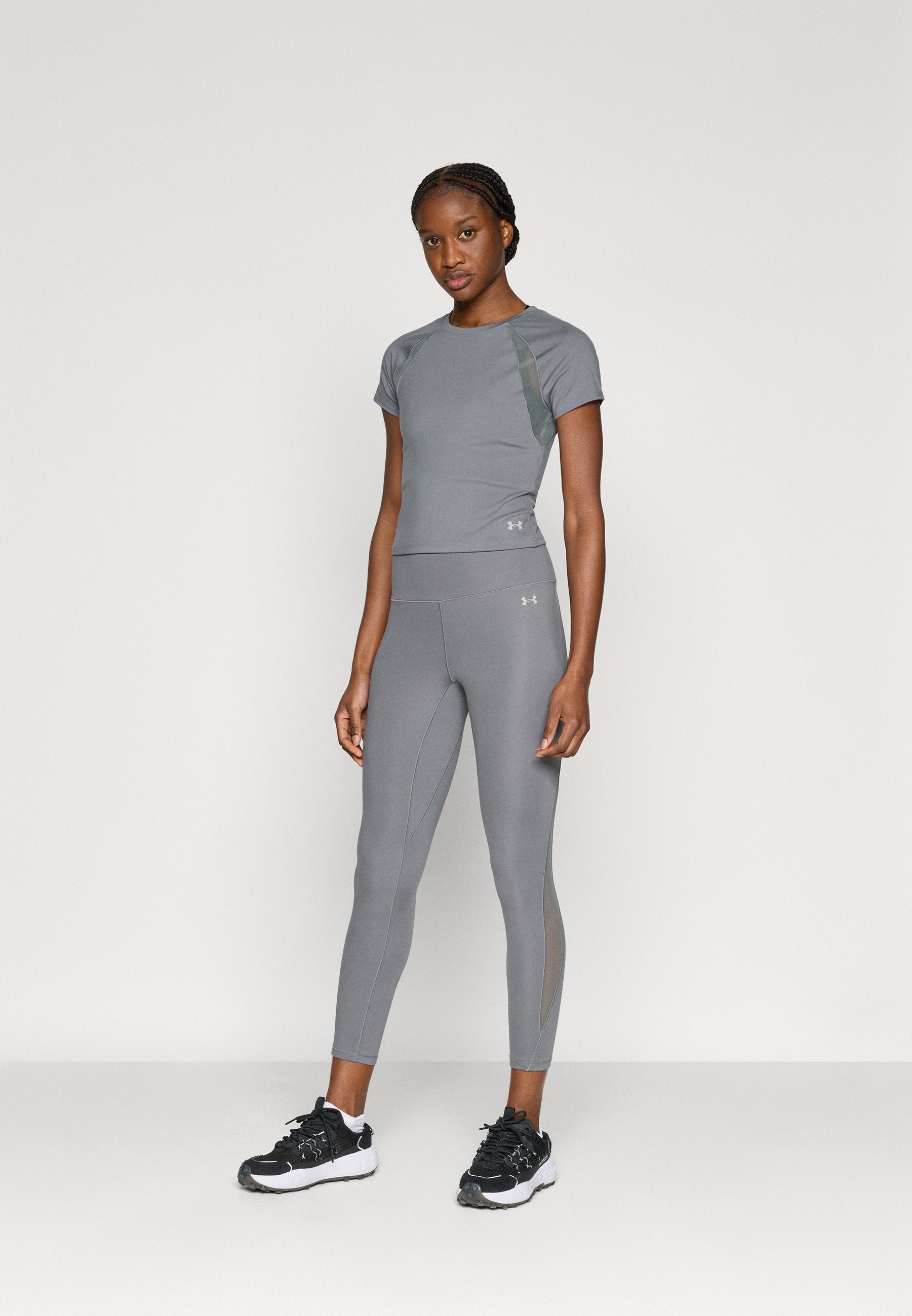 Under Armour MOTION MESH