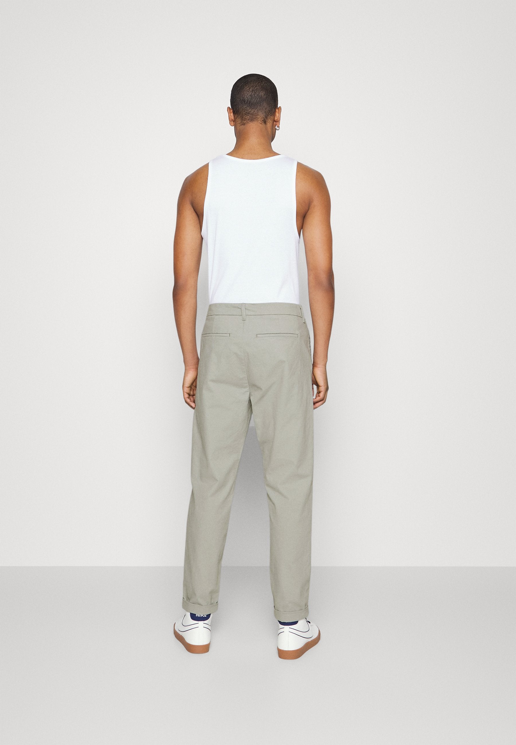 ONSKENT CROPPED PANT Media 4
