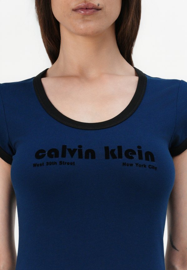 Calvin Klein Jeans