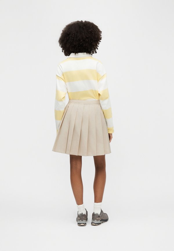 New Balance LUNAR NEW YEAR WOVEN SKIRT WESTERN
