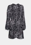 ONLY ONLMILLE WRAP DRESS