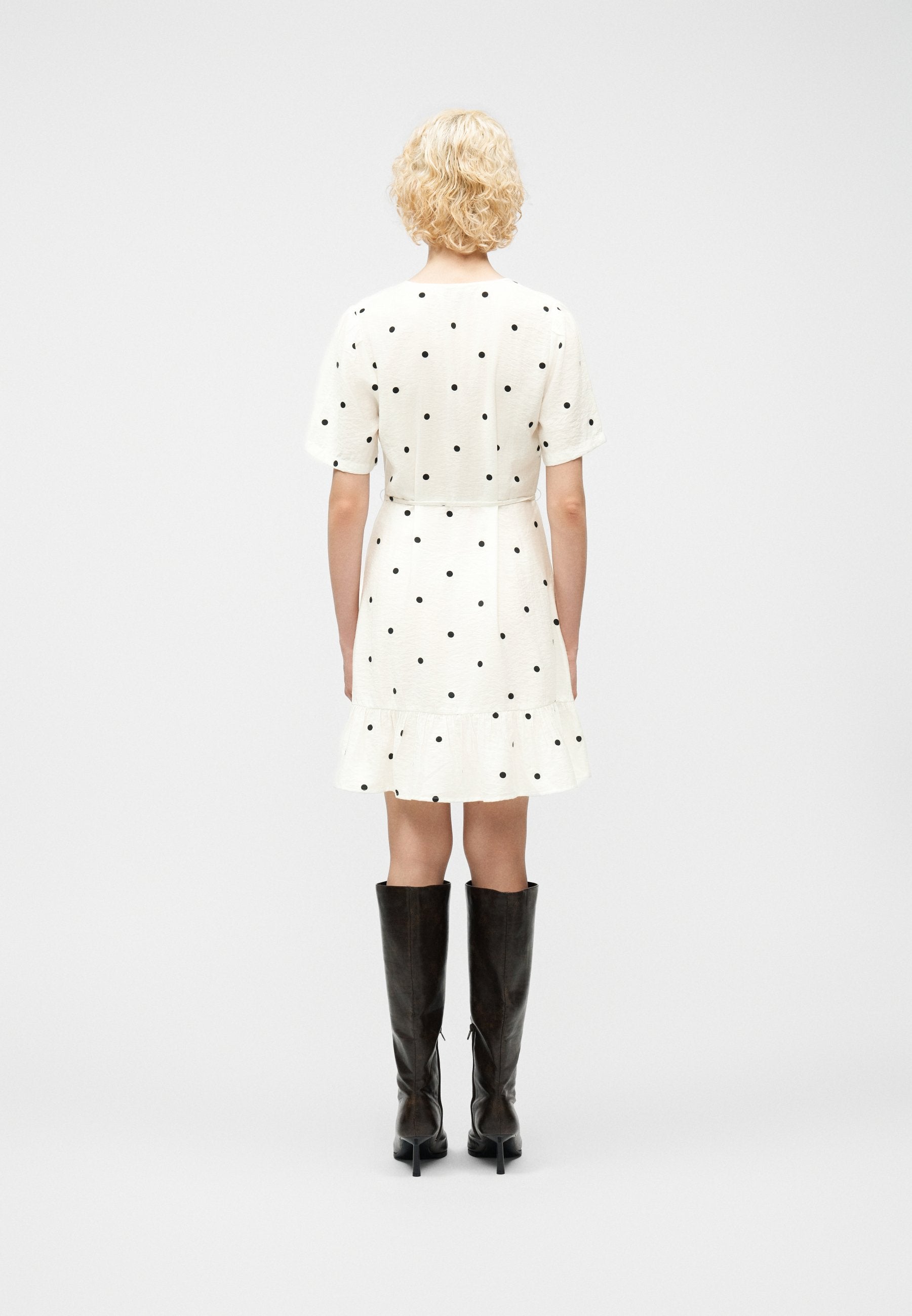 ONLY ONLTULI TUTA V NECK SHORT DRESS