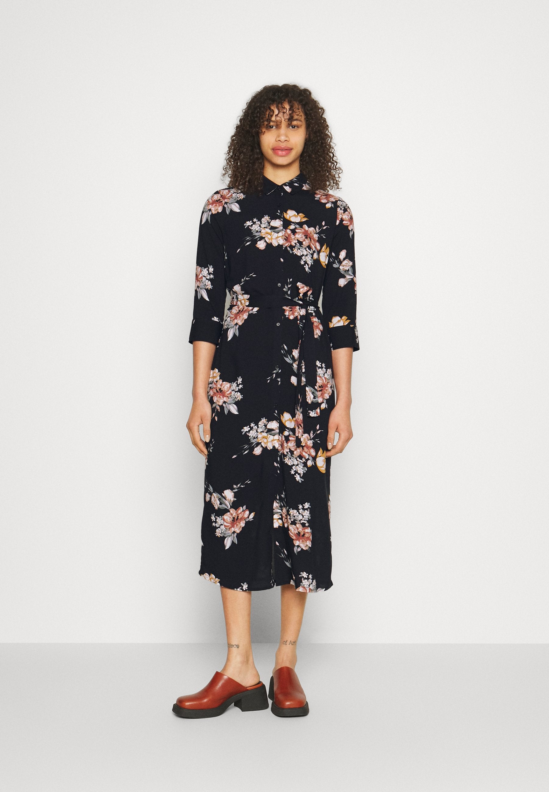 ONLNOVA DRESS  Media 3