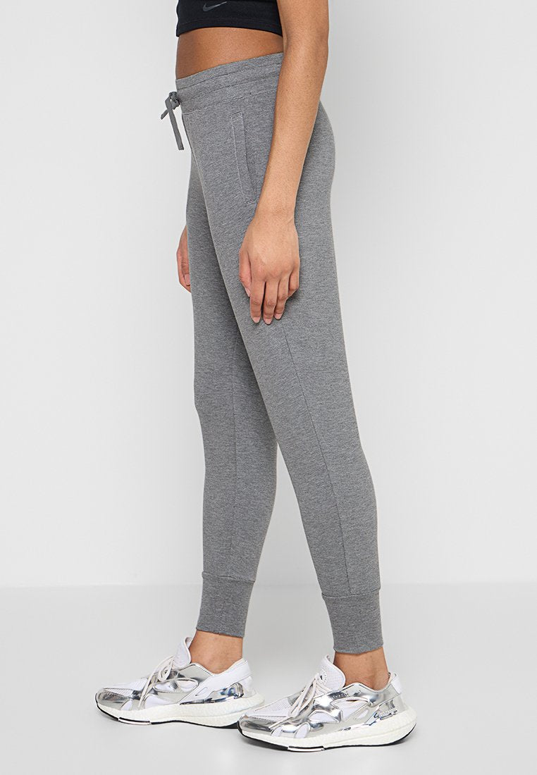 Fabletics THE LUXE