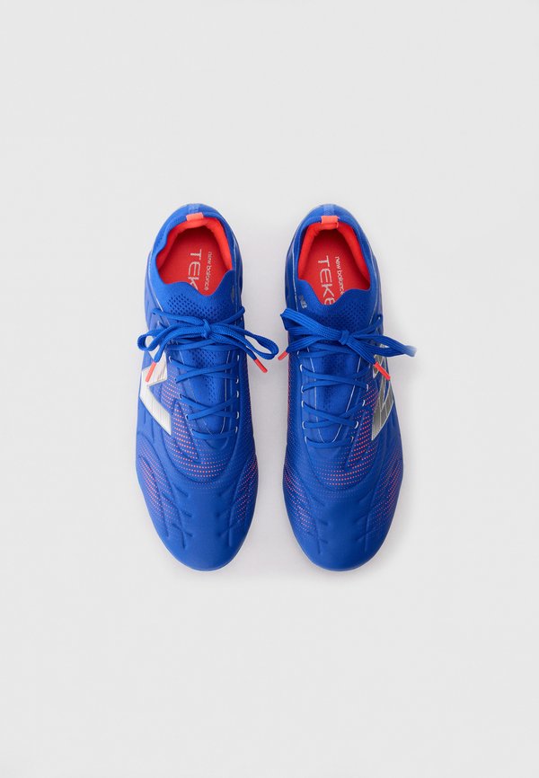 New Balance TEKELA V5 PRO