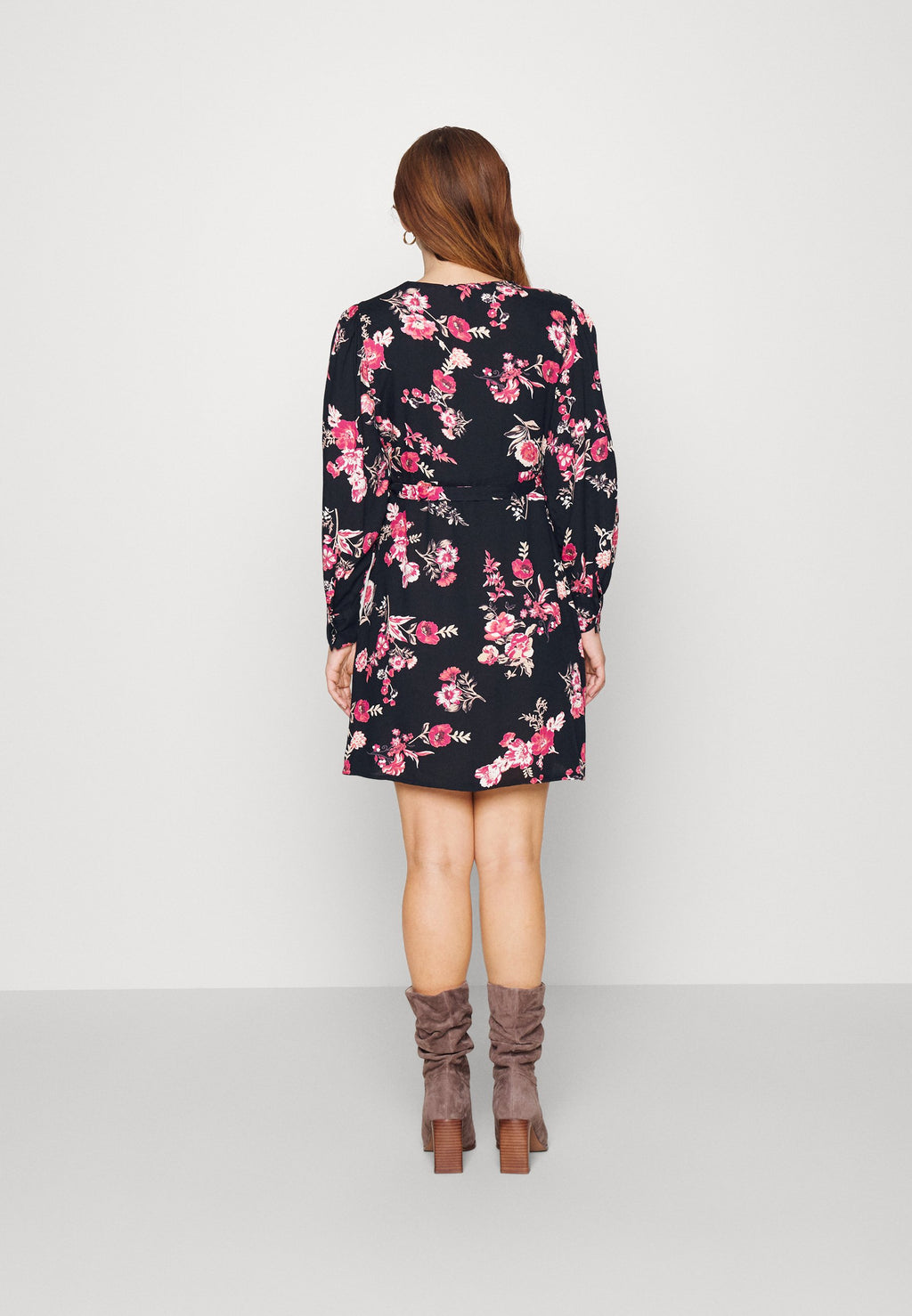 Pieces Petite PCNYA WRAP DRESS