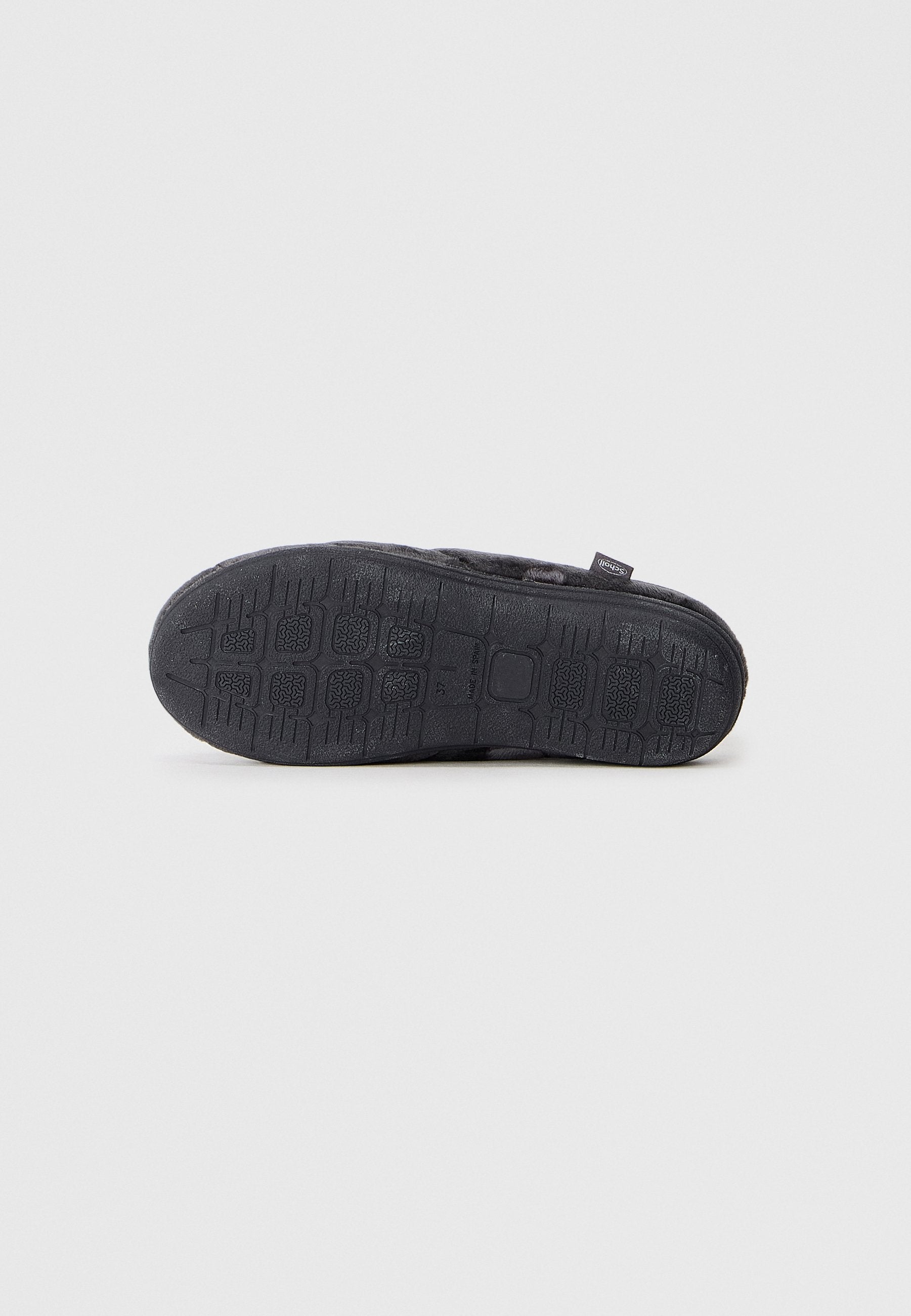 Scholl CLOUDY