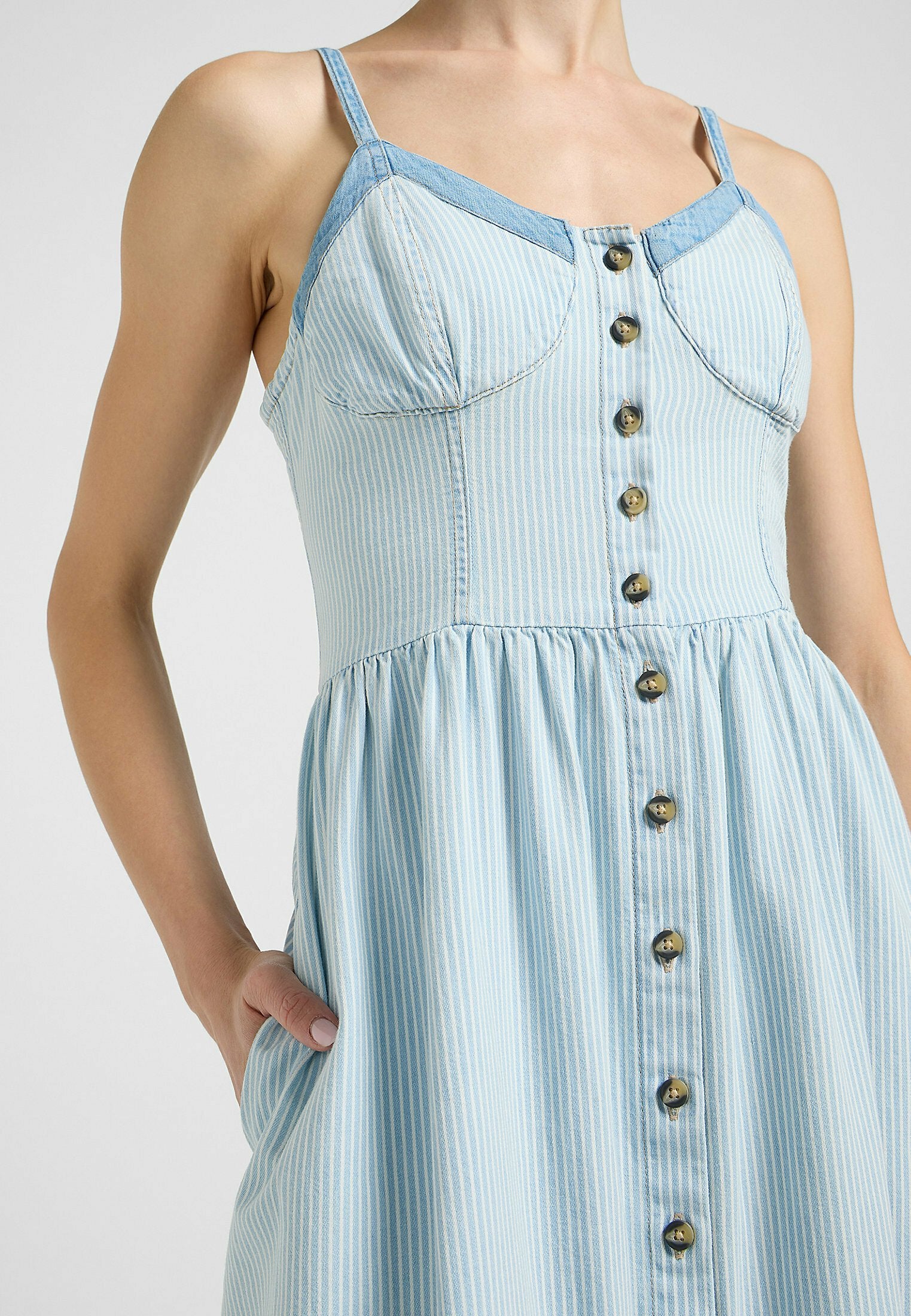 Lee SLEEVELESS