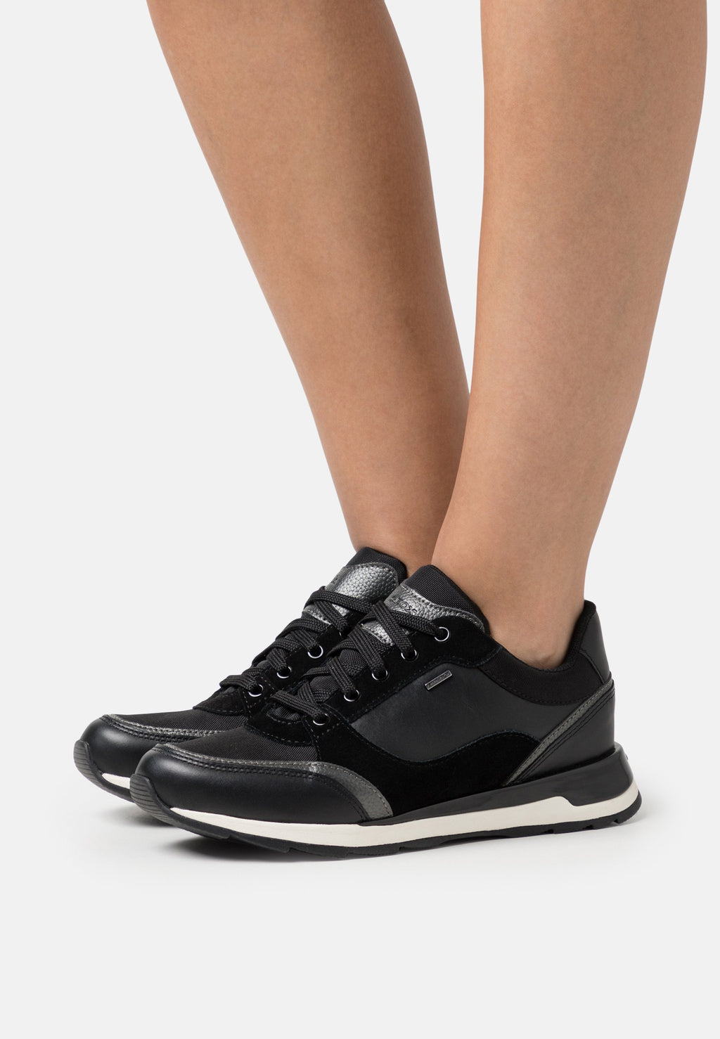 Geox NEW ANEKO