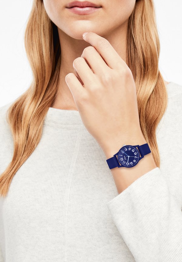 s.Oliver URBAN COLOR - Watch - blau