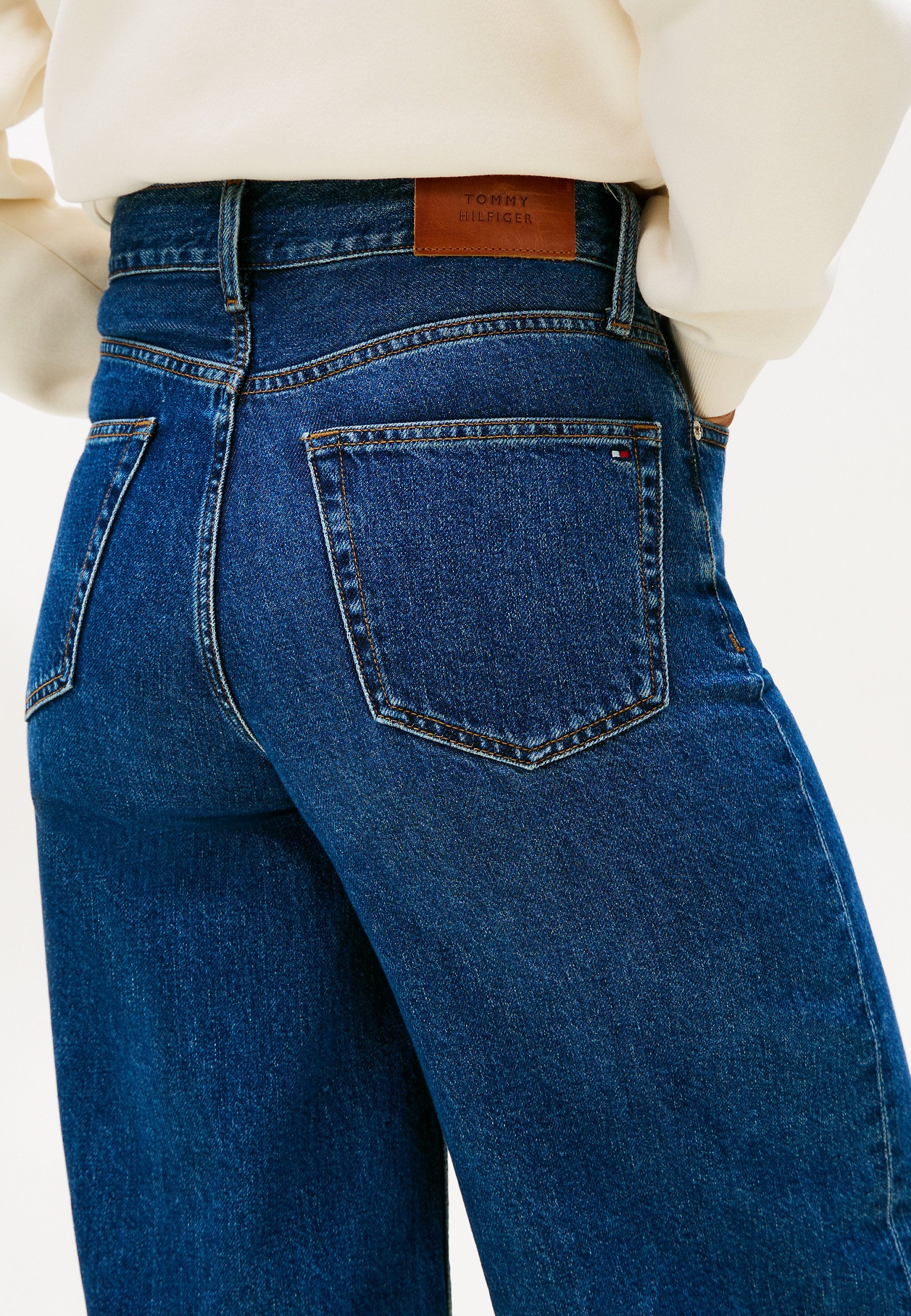 70S HIGH RISE WIDE LEG JEANS Media 5