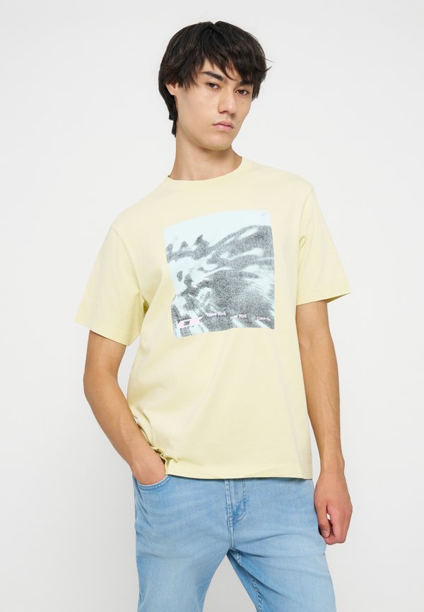 Calvin Klein Jeans