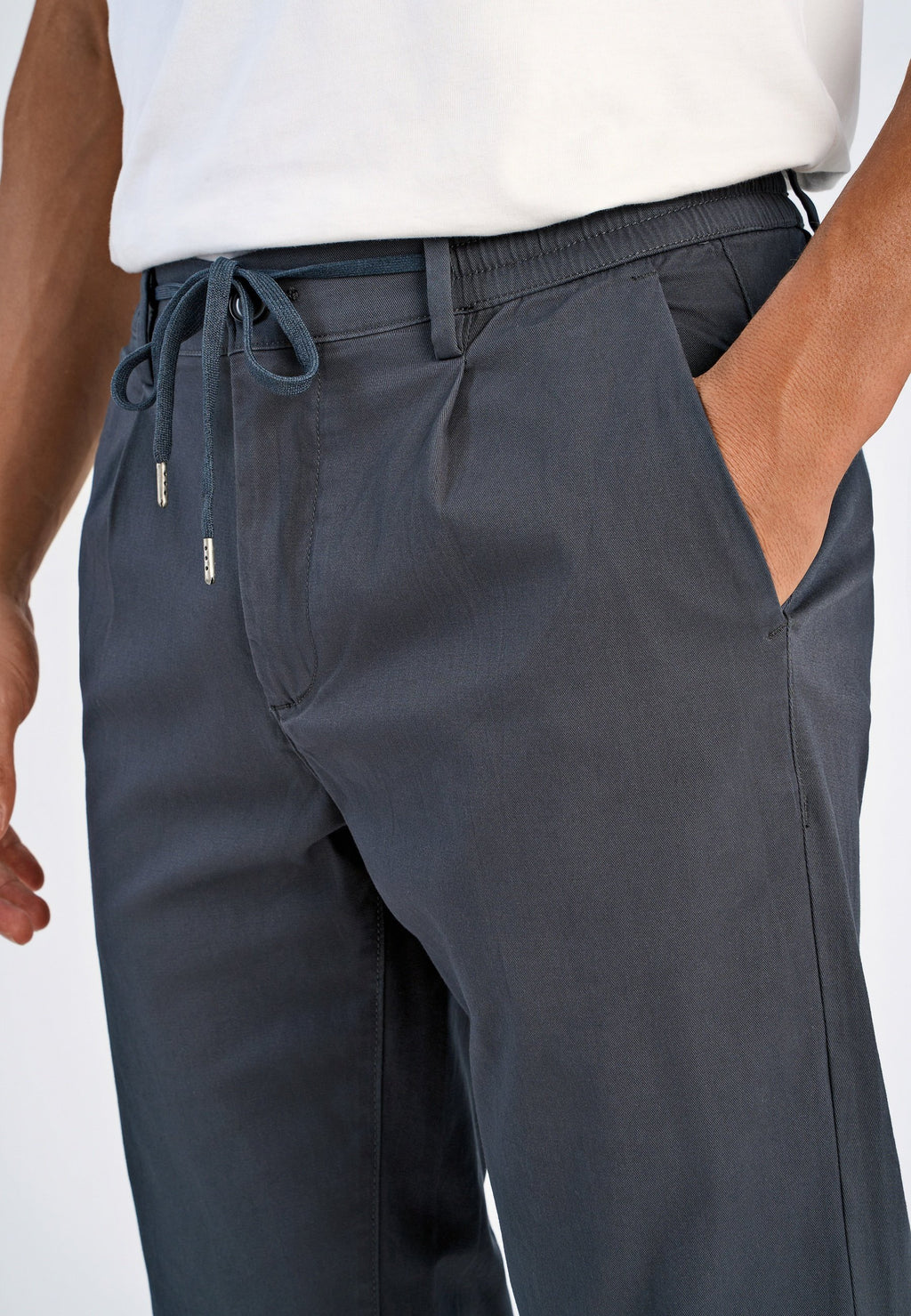 DRAWSTRING PANTS Media 6