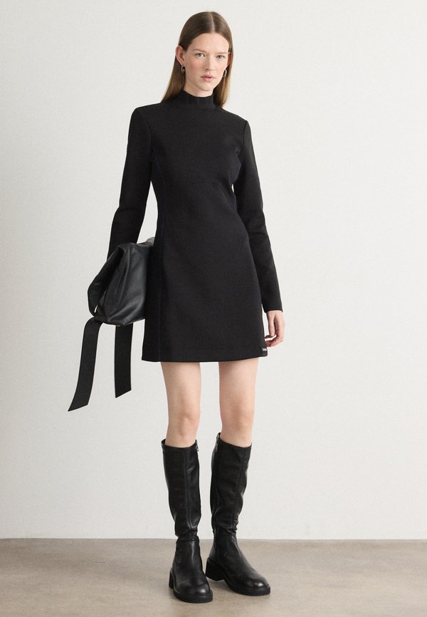 Calvin Klein Jeans FIT AND FLARE DRESS