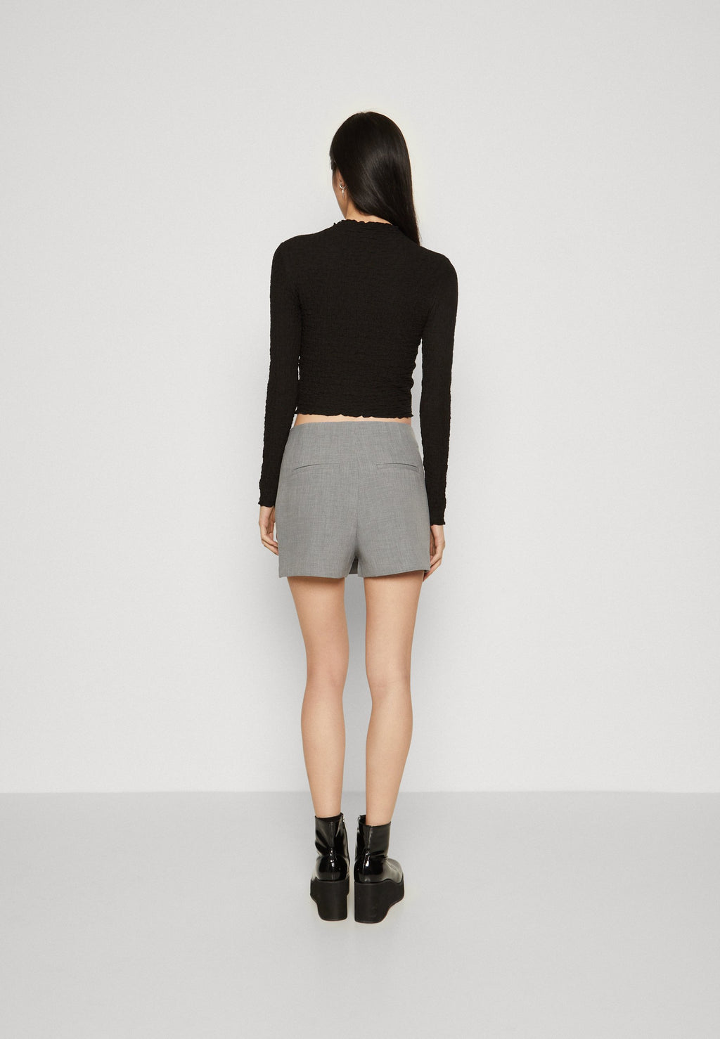 ONLY ONLLUCA STRUCTURED