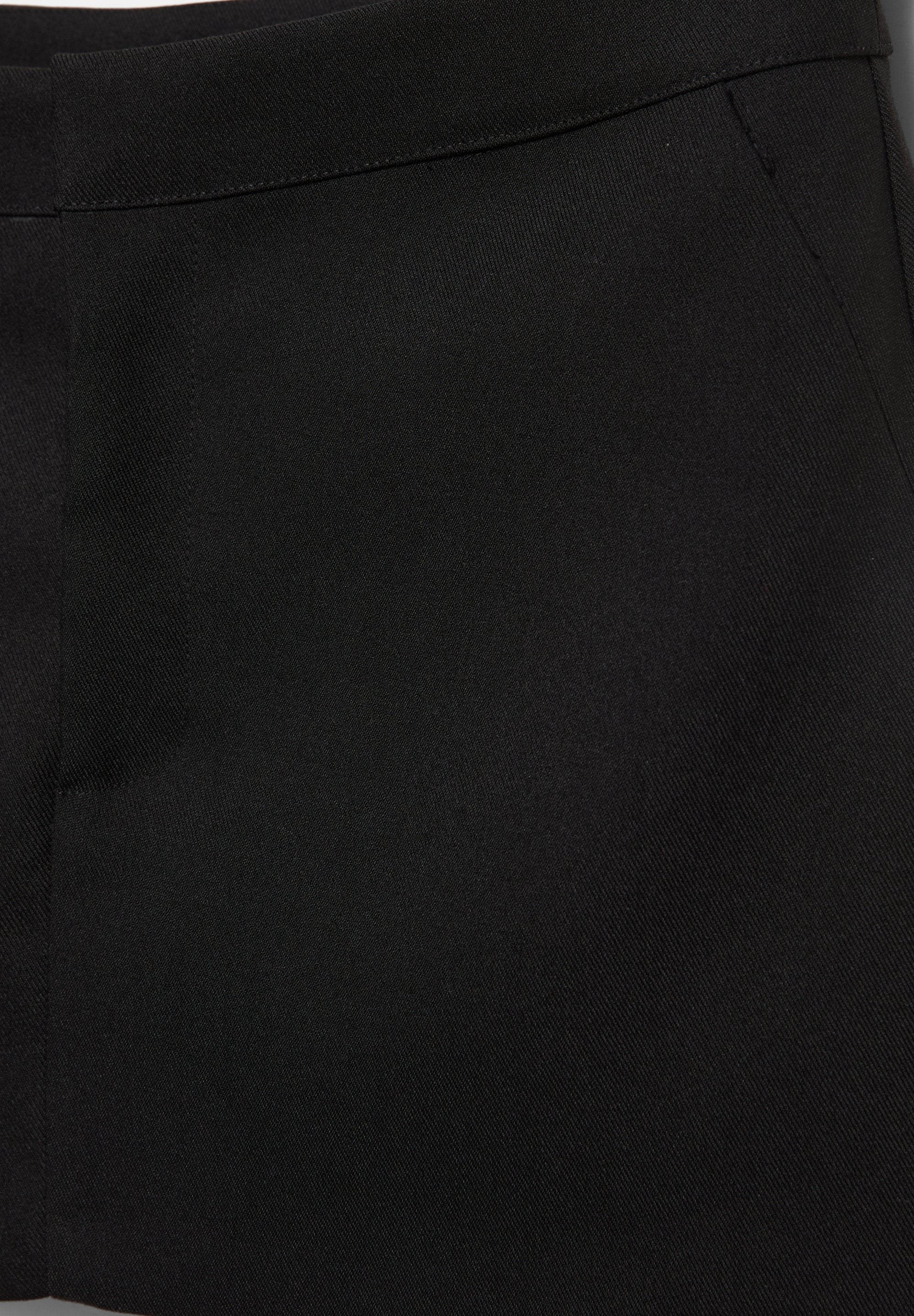 PULL&BEAR