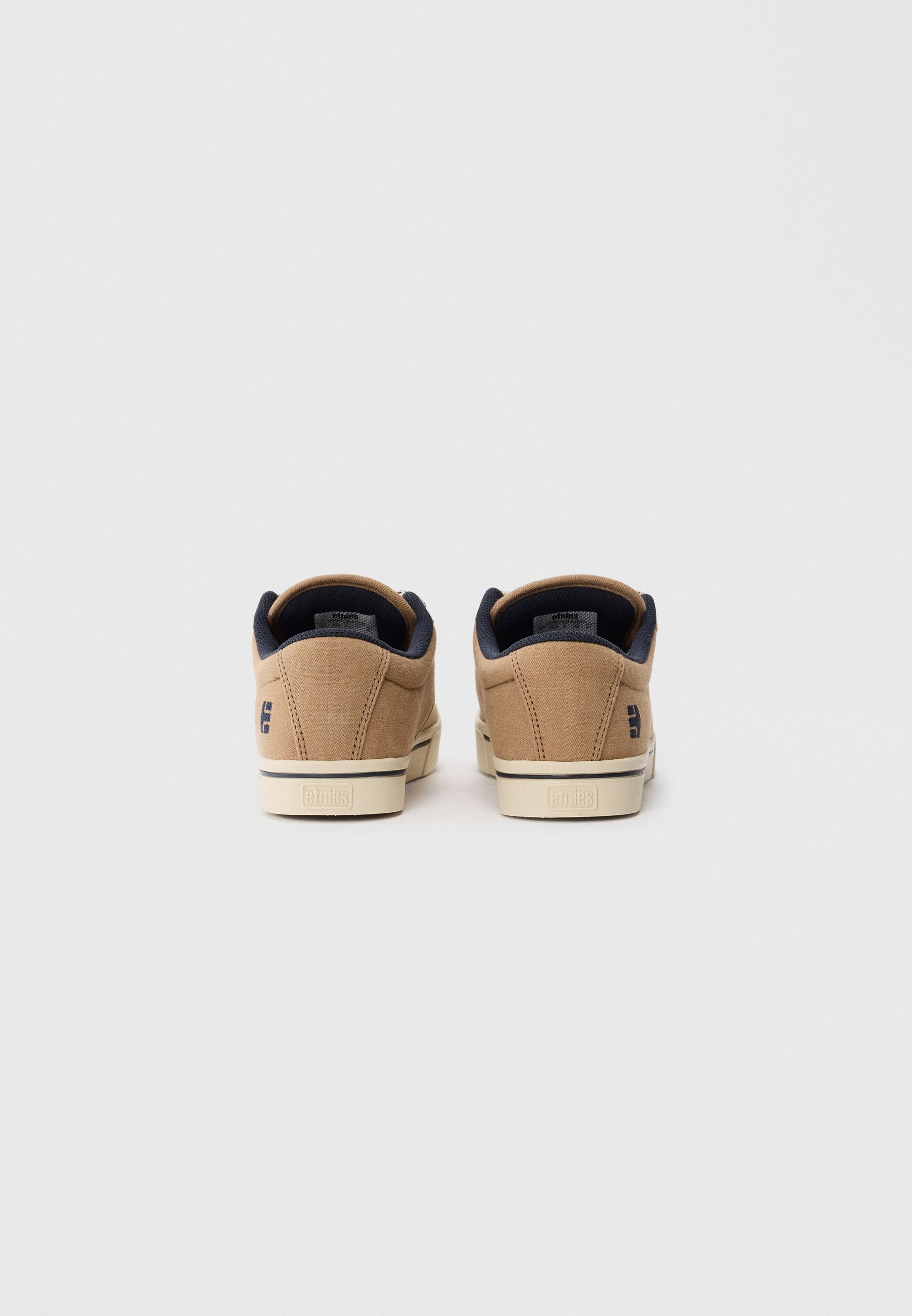 Etnies
