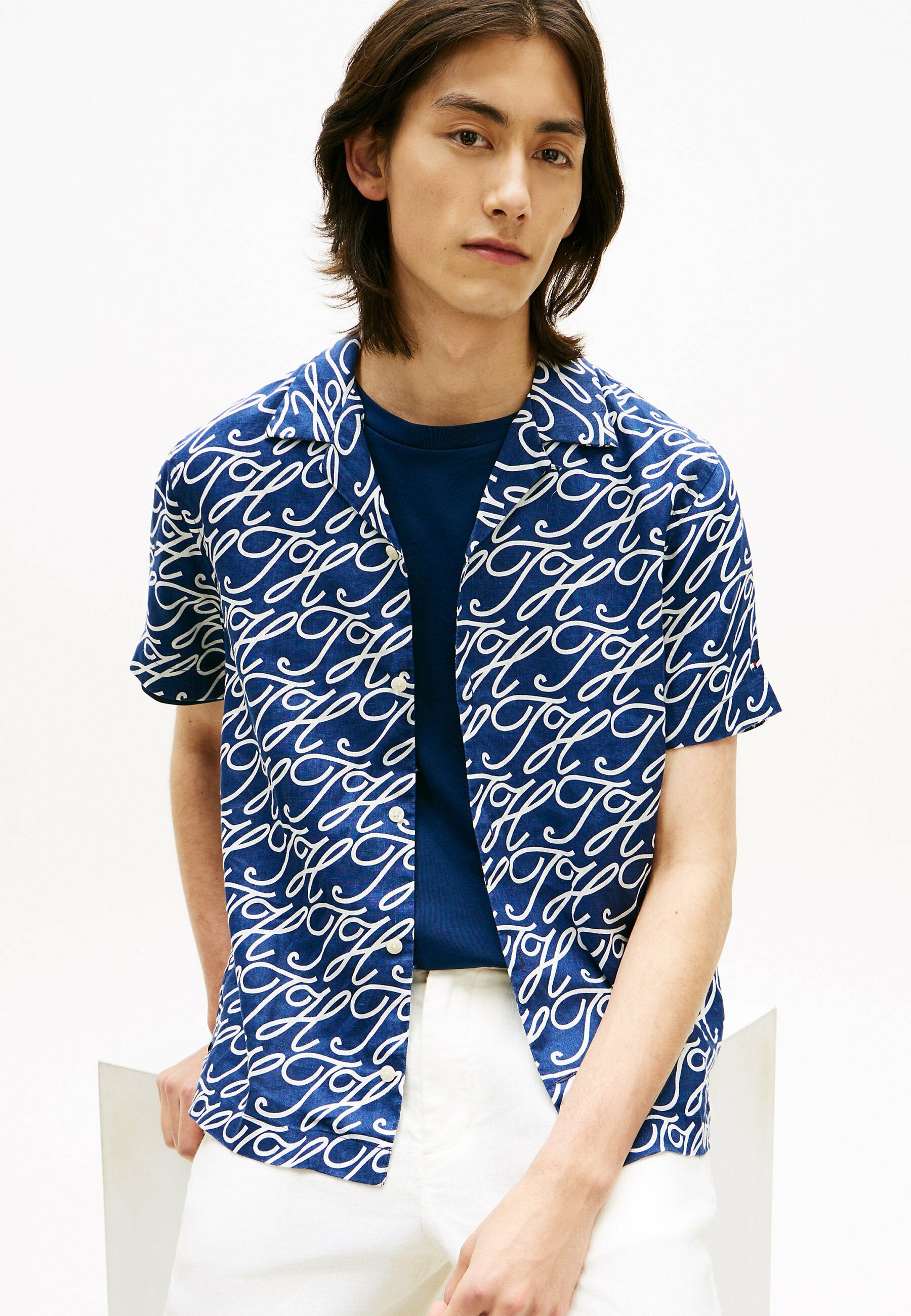  REGULAR FIT PURE SHORT SLEEVE Media 5