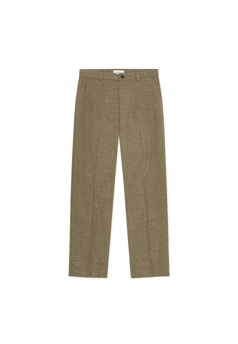 Maßgeschneiderte Hose aus strukturiertem olivgrünem Stoff. Verfügt über ein gerades Bein, Vordertaschen und einen einzelnen Knopfverschluss.