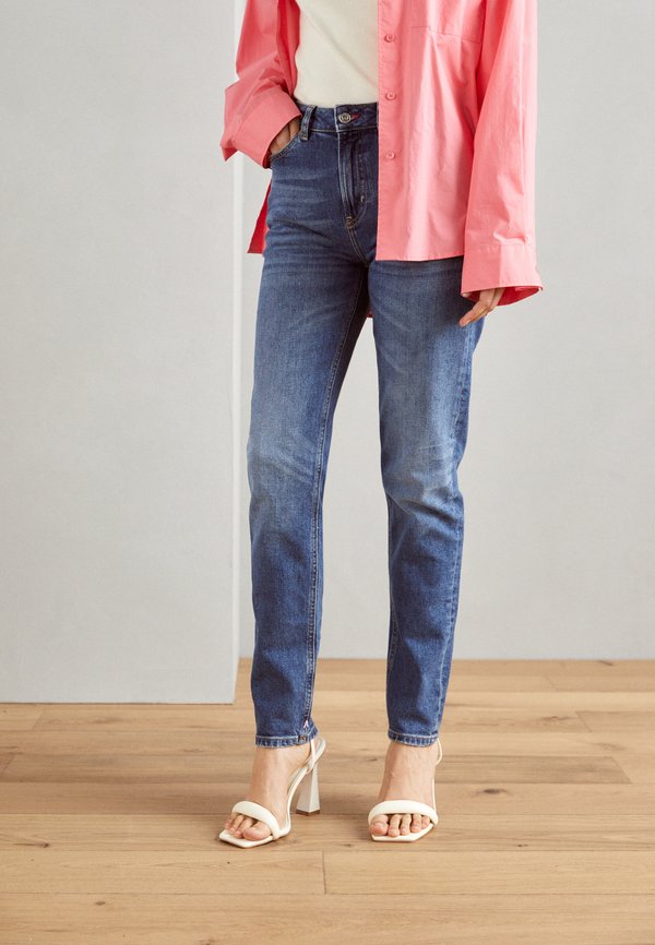 Scotch & Soda SEASONAL ESSENTIALS HIGH FIVE