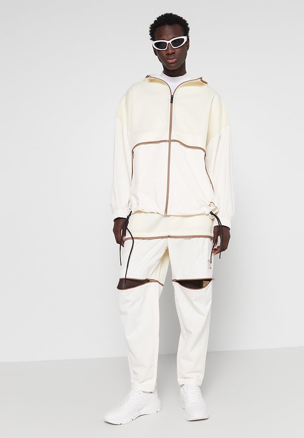 EA7 Emporio Armani