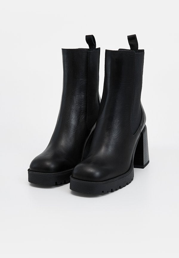Pollini