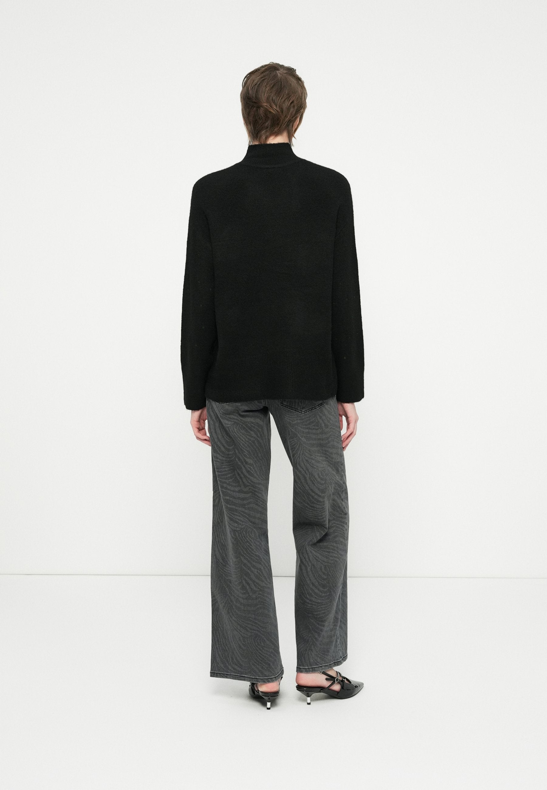 ONLY ONLOHIO HIGHNECK