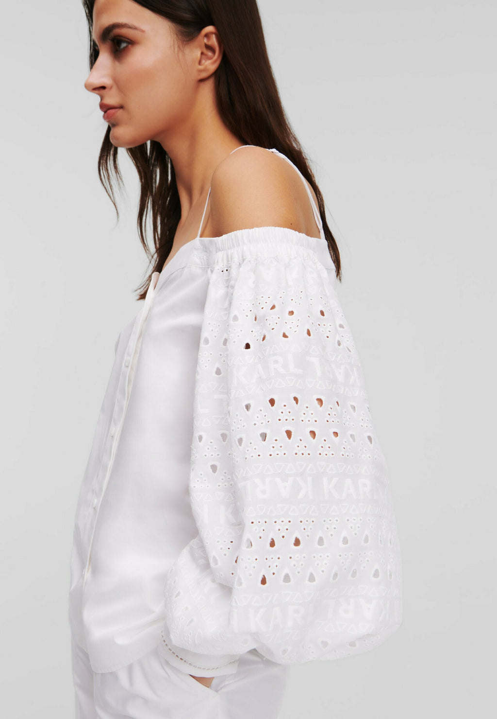OFF SHOULDER EMBROIDERY Media 5