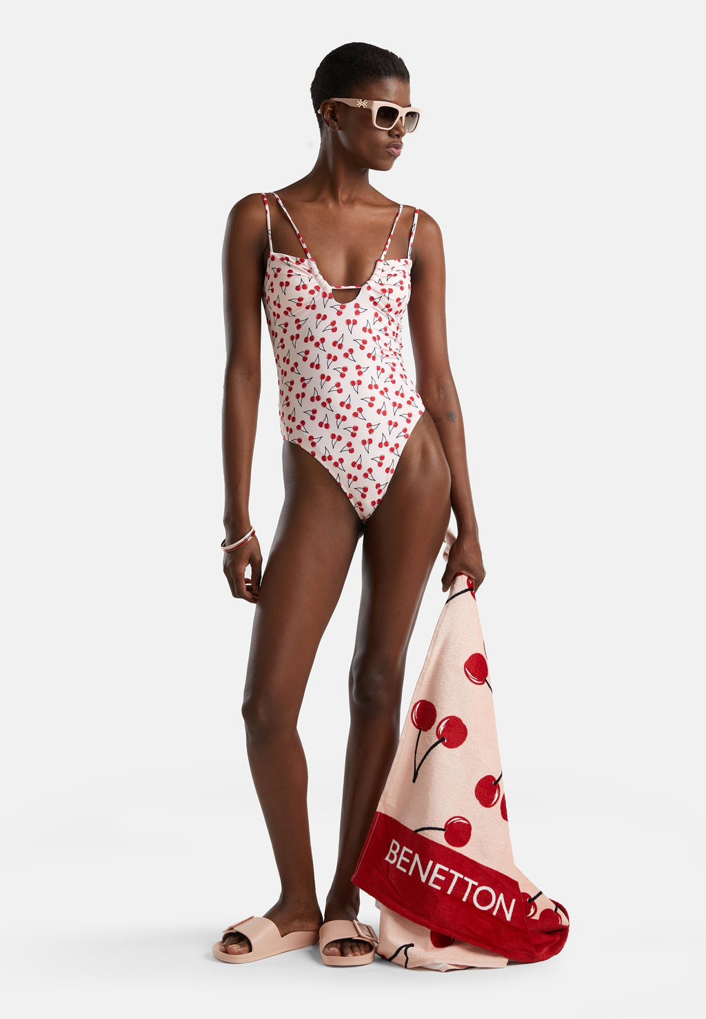 United Colors of Benetton WITH CHERRY