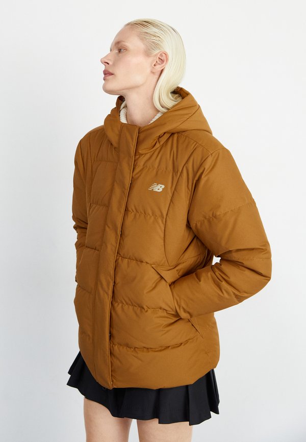 New Balance SOFT ALPINE ICON JACKET