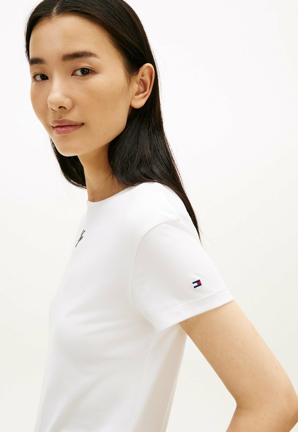 Tommy Hilfiger TEXTURED LOGO SLIM