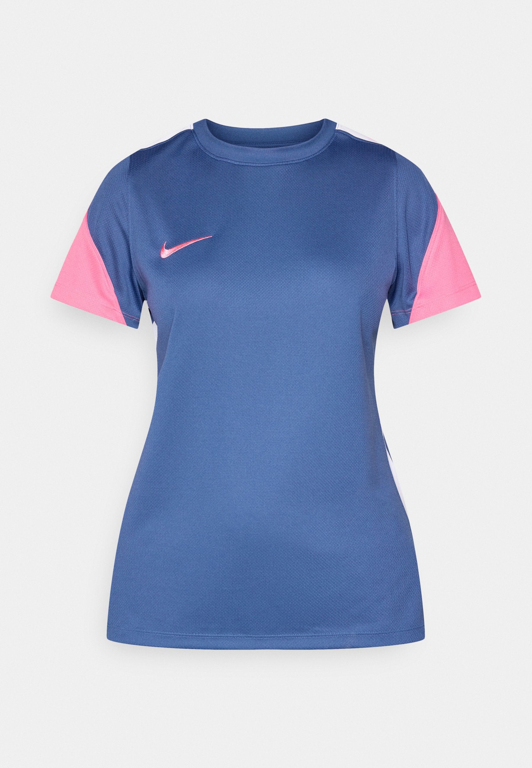 Nike Performance STRIKE