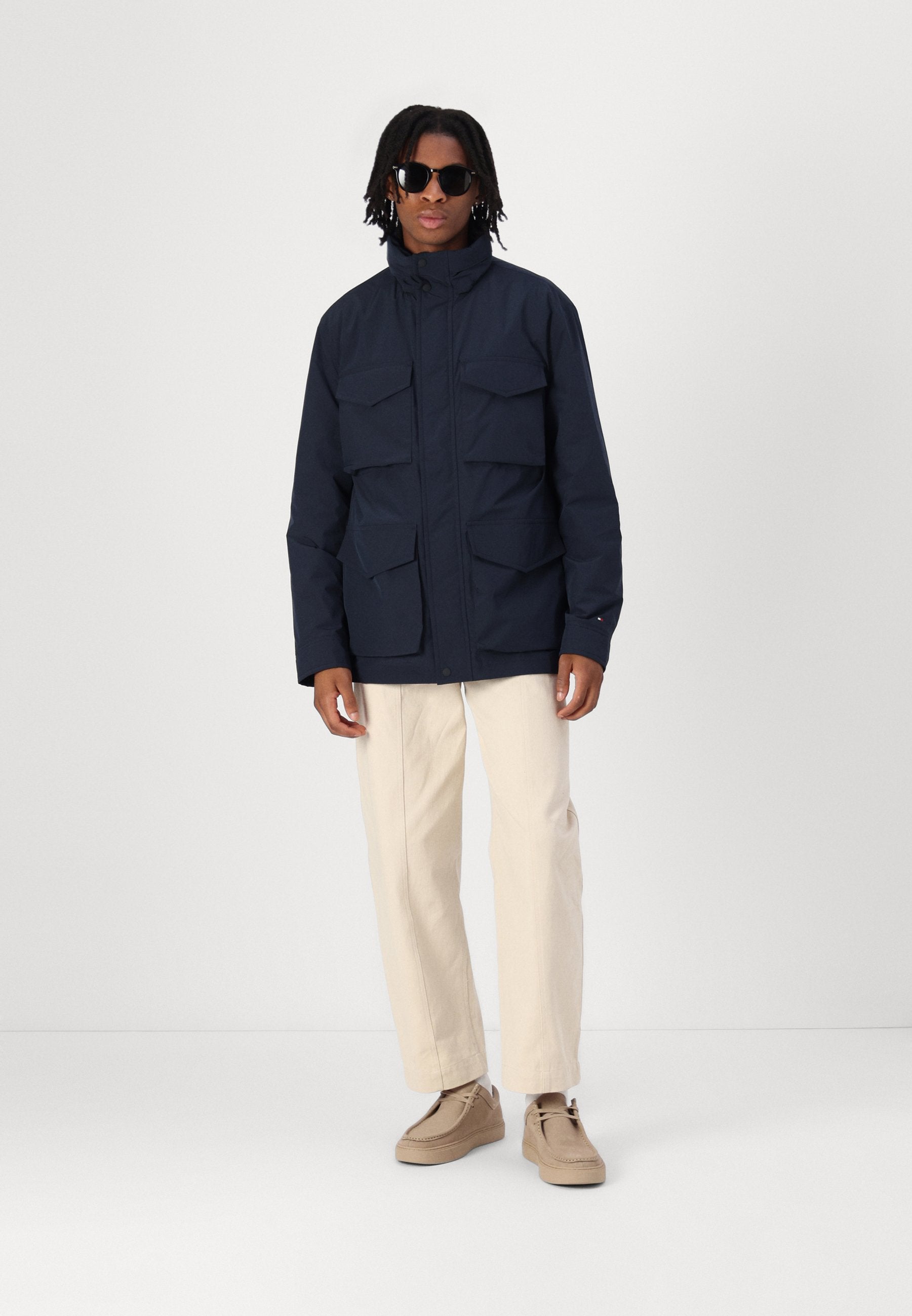 PACKABLE FIELD JACKET Media 2