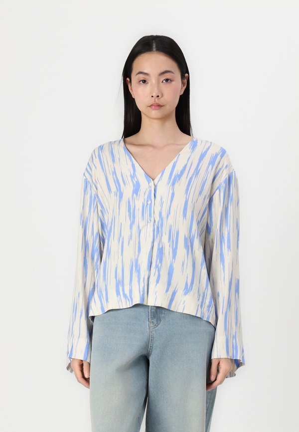 Selected Long sleeved printed viscose