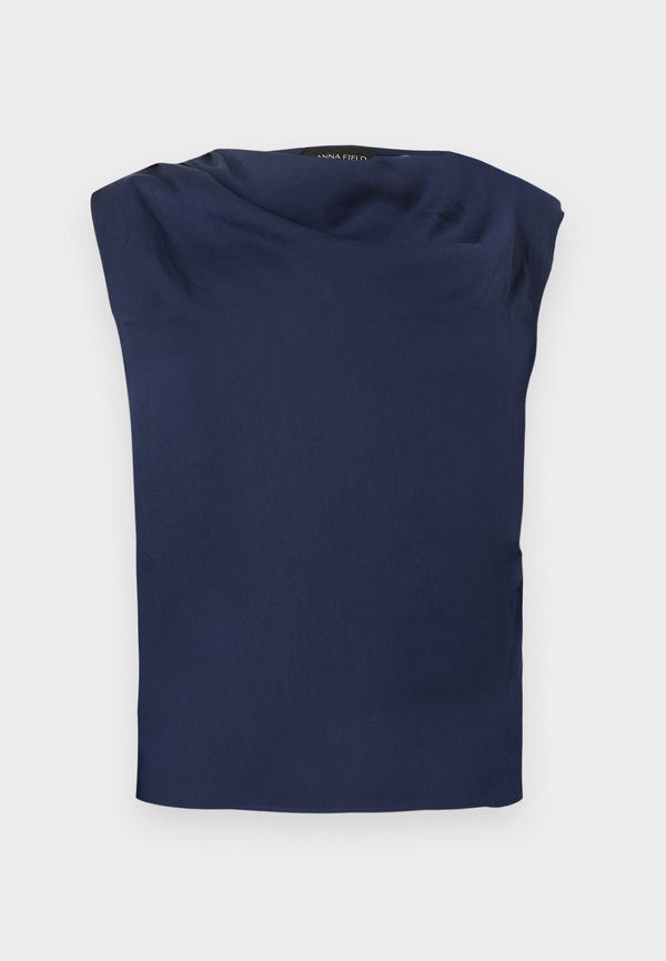 Anna Field