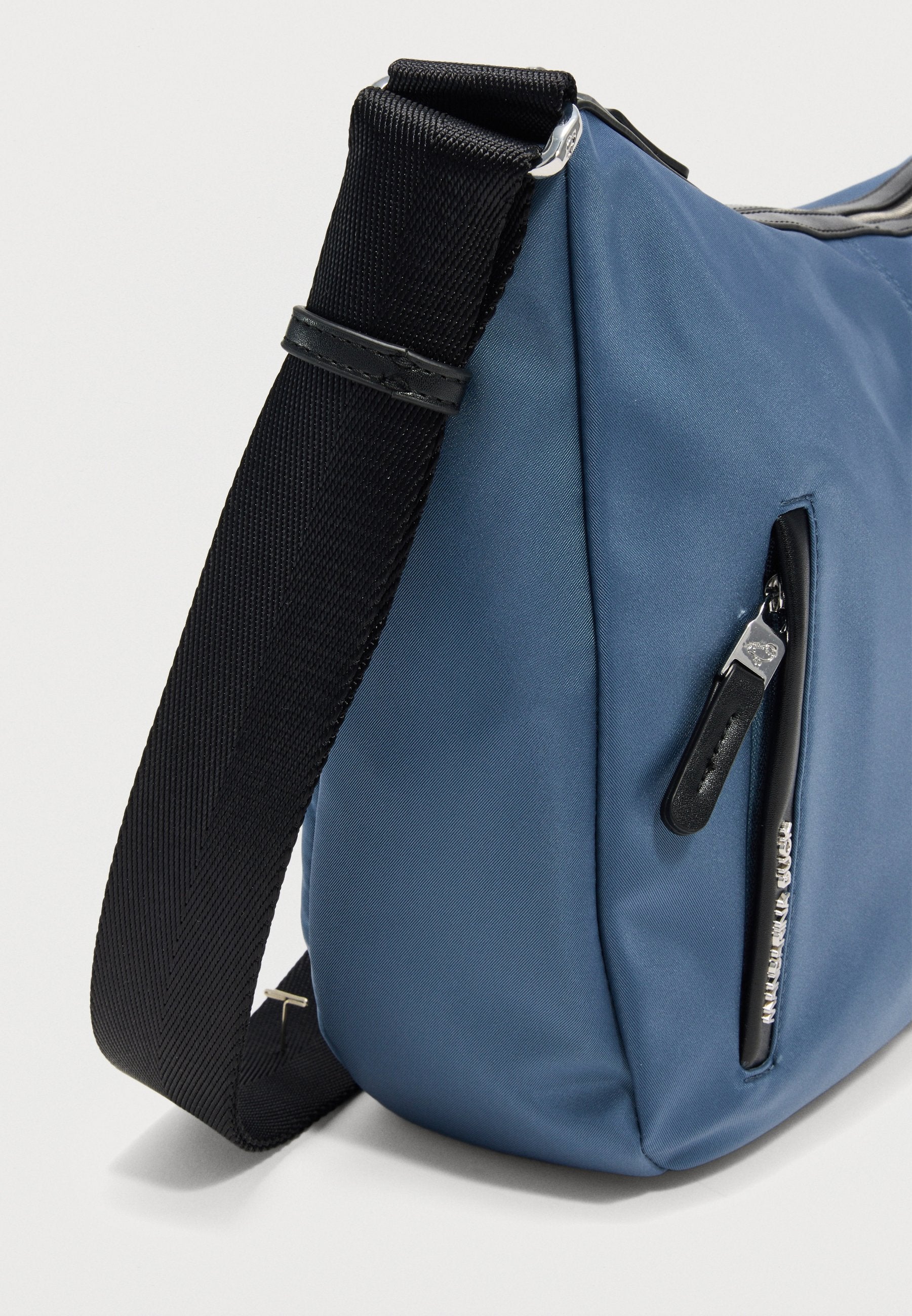 Mandarina Duck HUNTER