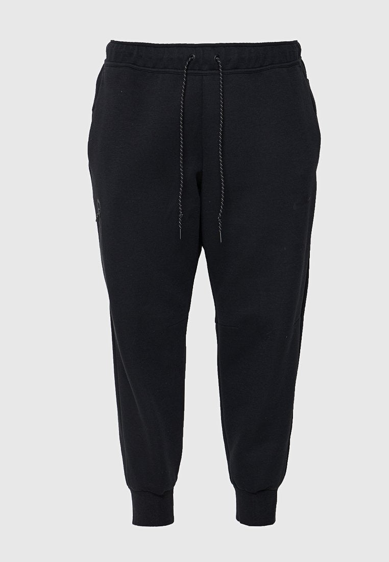 Nike Sportswear REGULAR FIT
