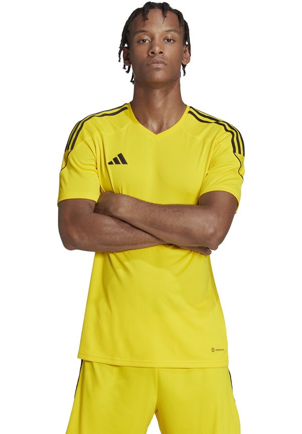 adidas Performance ADIDAS PERFORMANCE FUSSBALL - TEAMSPORT TEXTIL - TRIKOTS TIRO 23 TRIKOT - Print T-shirt - gelbschwarz