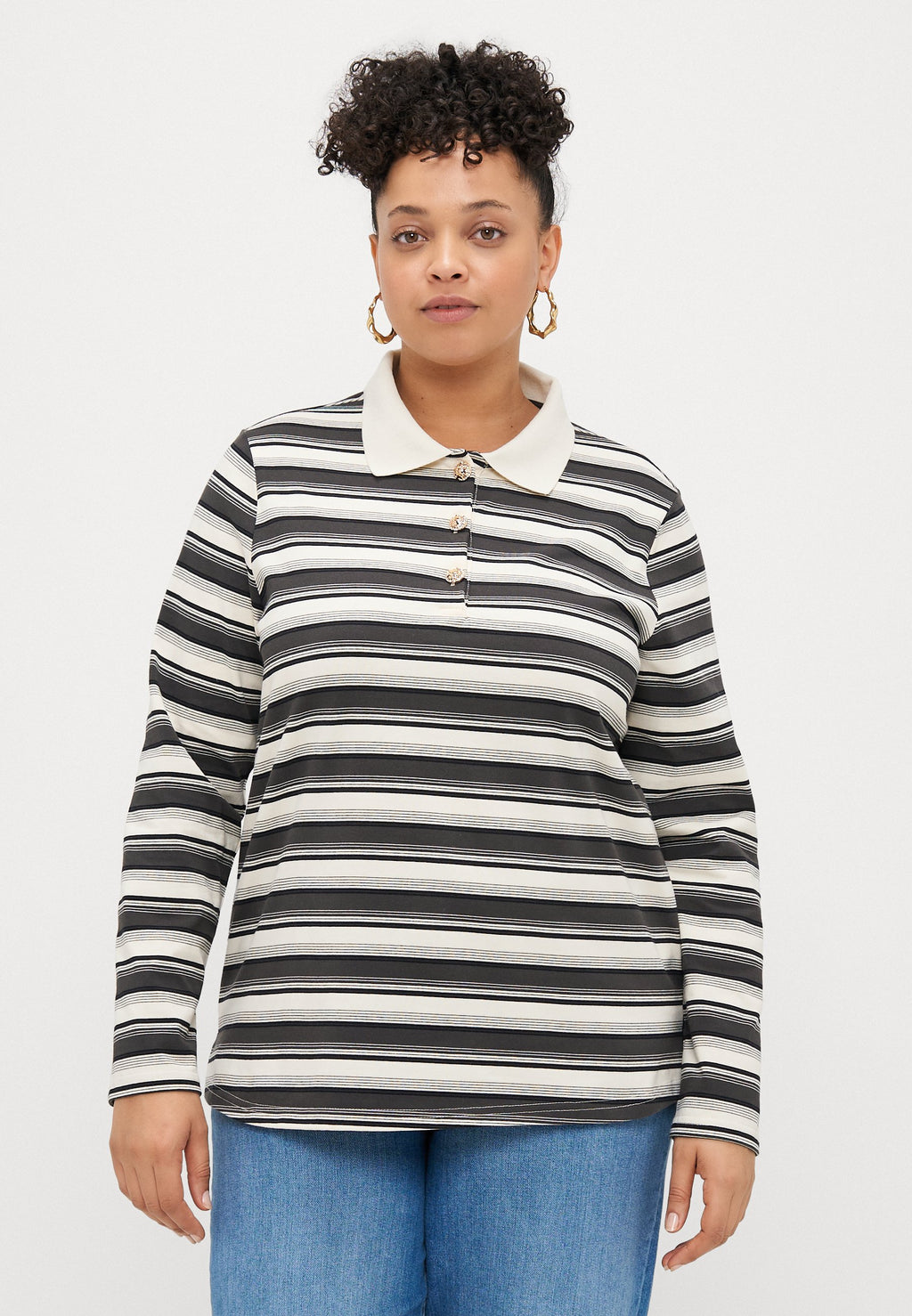 CARGLOBE O NECK  Media 3