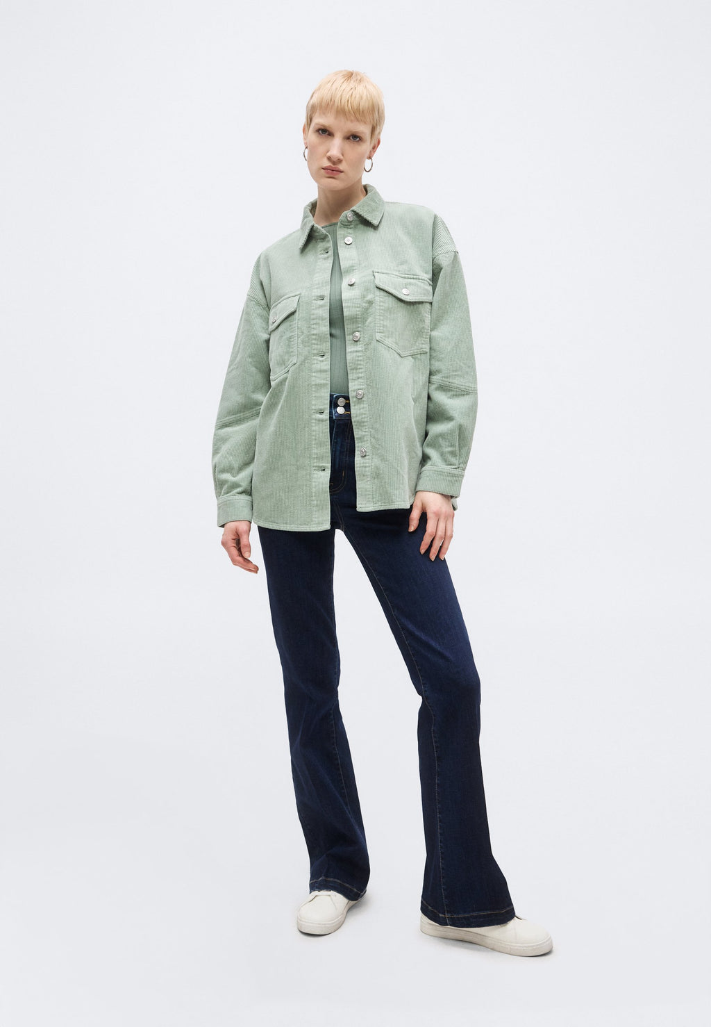 ONLTIGGY SHACKET Media 2