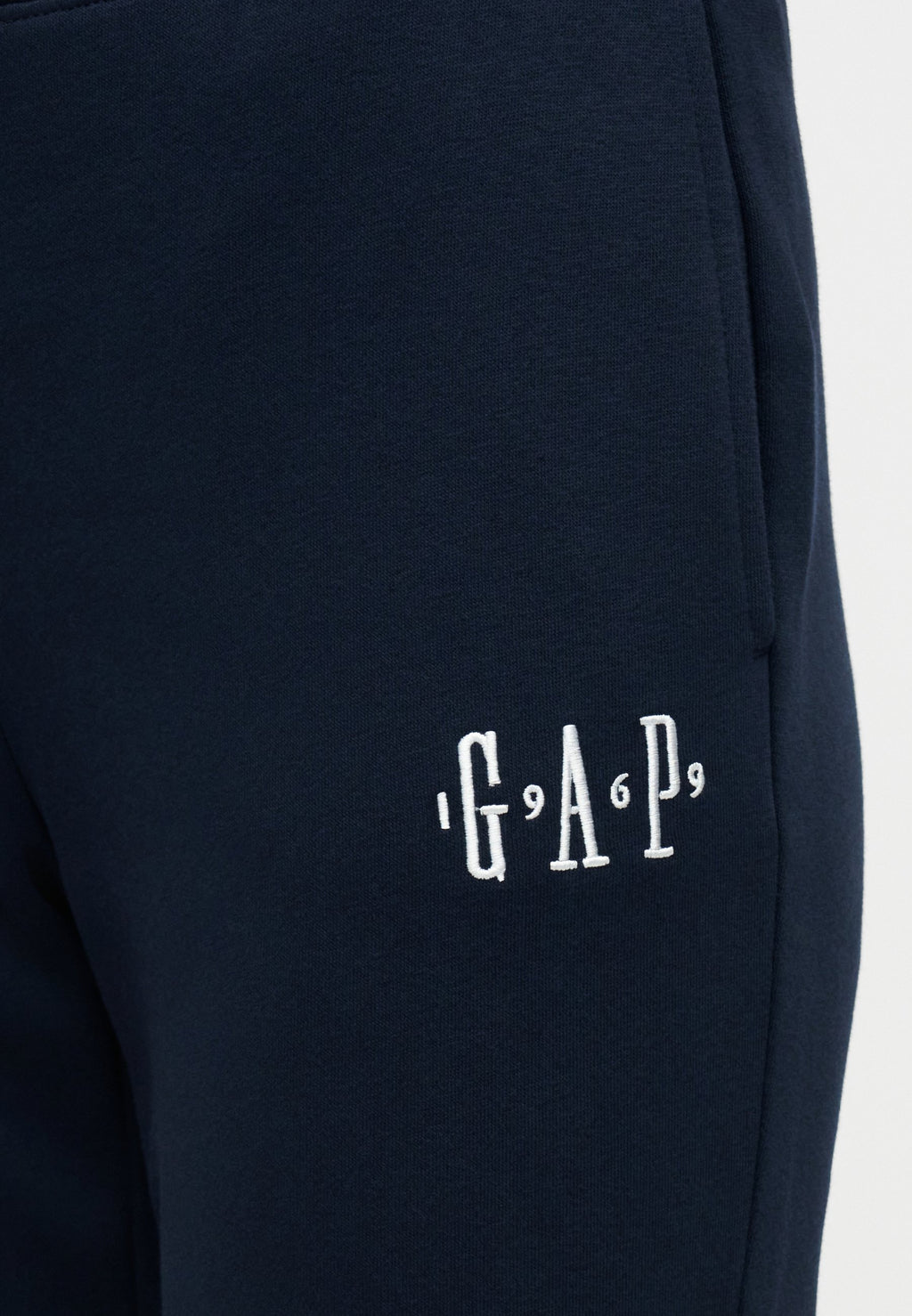 GAP LOGO VINTAGE